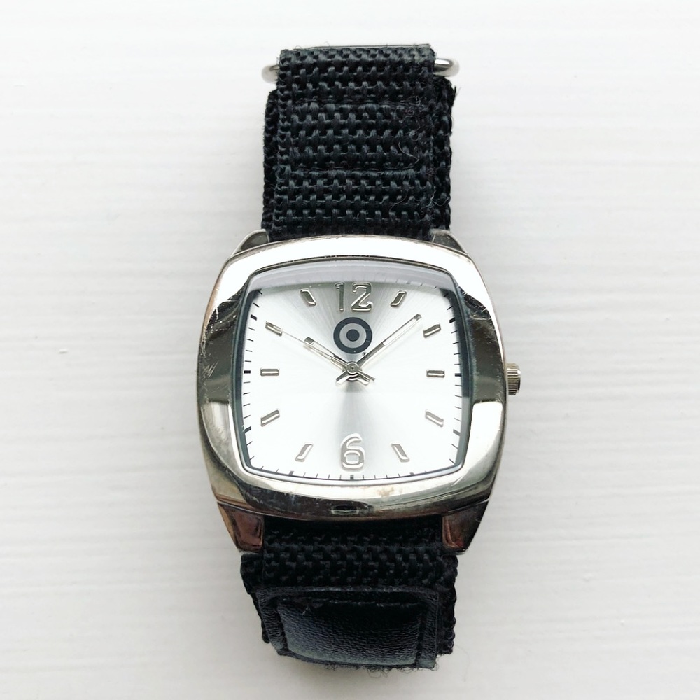 Black & stainless steel target Men’s Velcro watch